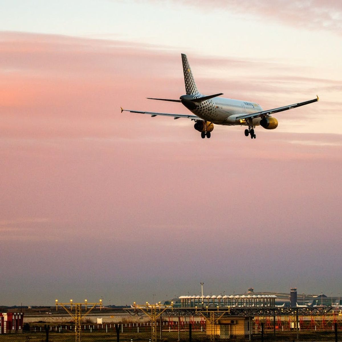 *This* Is the Cheapest Time to Book a Flight