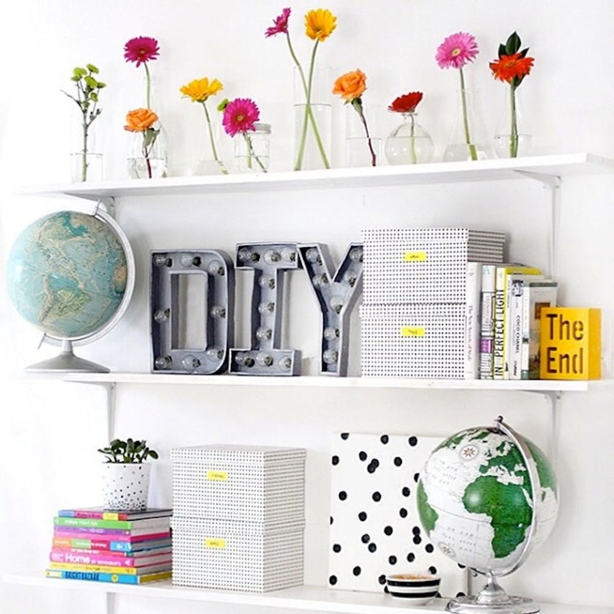 25 of the Prettiest #Shelfies from Instagram