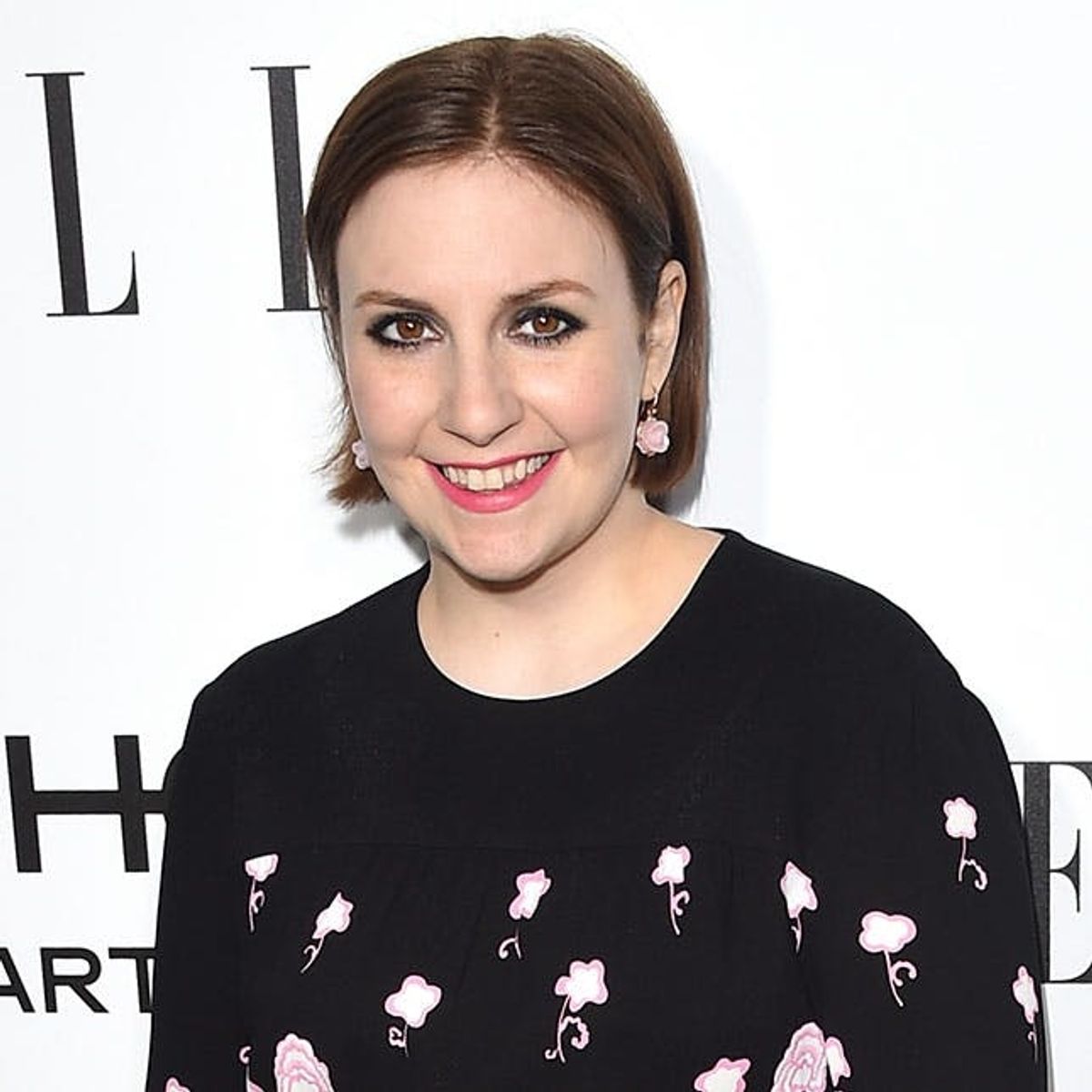 Lena Dunham’s Best OOTD Is from a Shop You’re Overlooking at the Mall