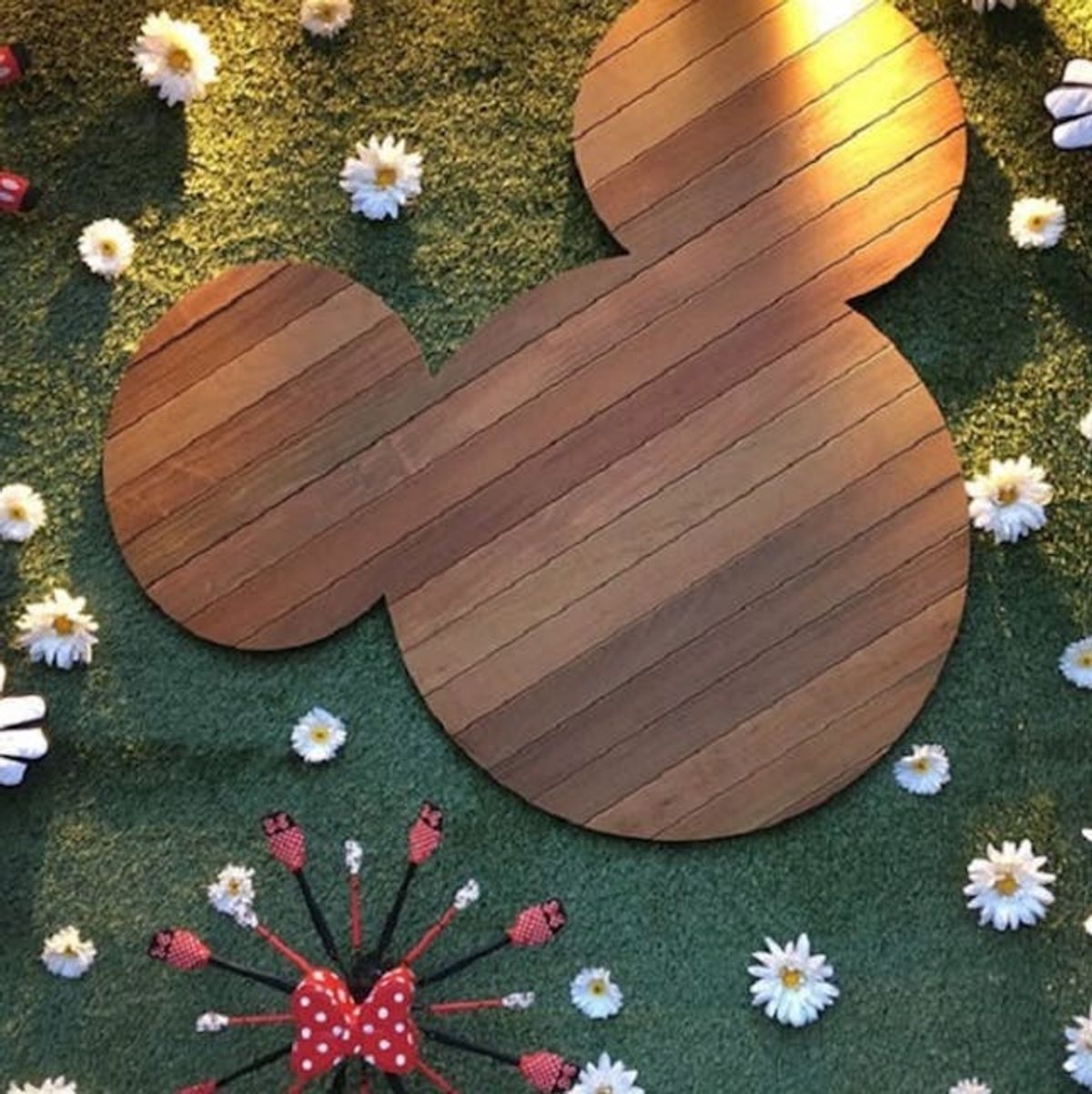 Here’s Your First Look at Disney’s New Home Store!
