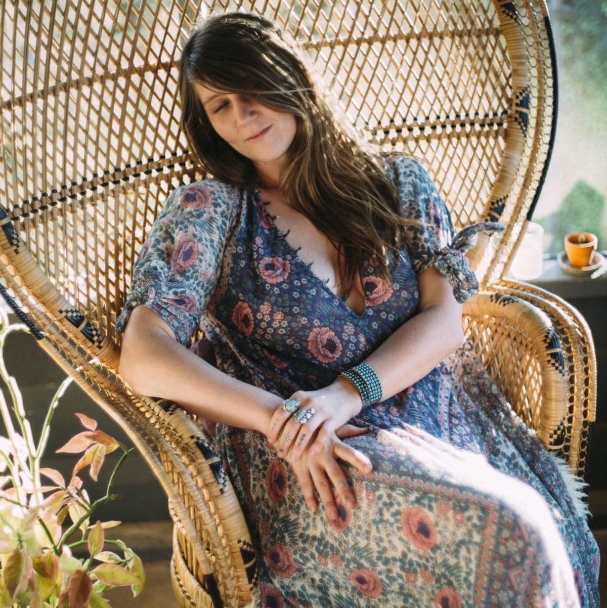 This Woke Herbalist Connects Women to Their Ancestry Through Plants