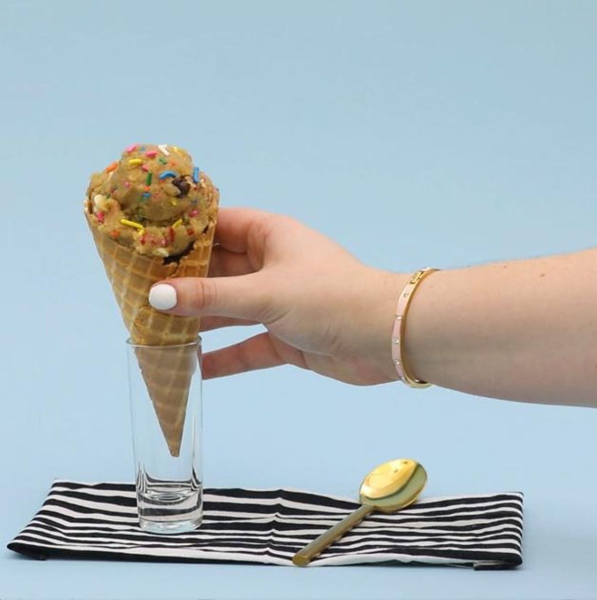 How to DIY Edible Cookie Dough