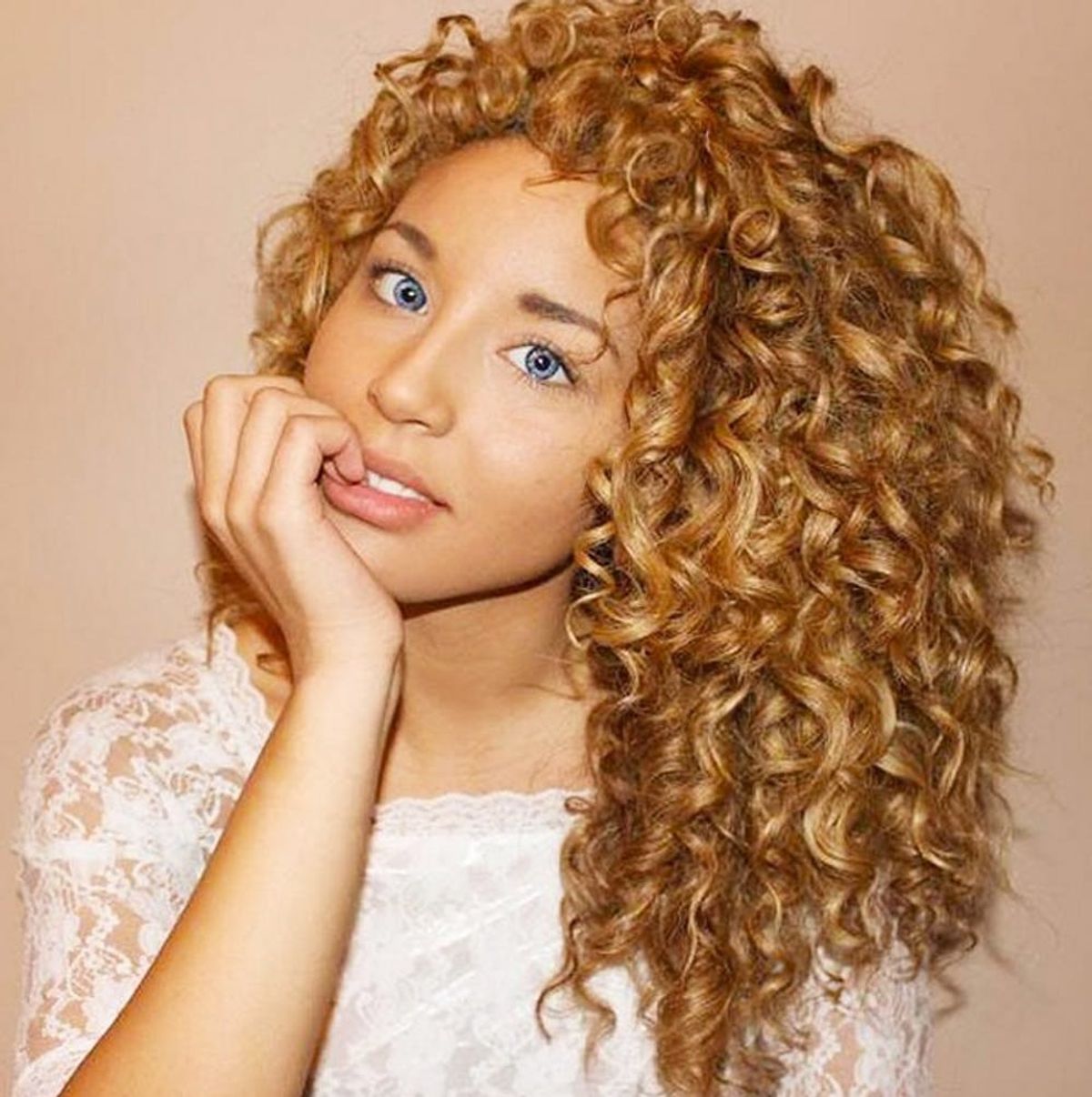 Got Curls? You NEED to Follow These YouTubers