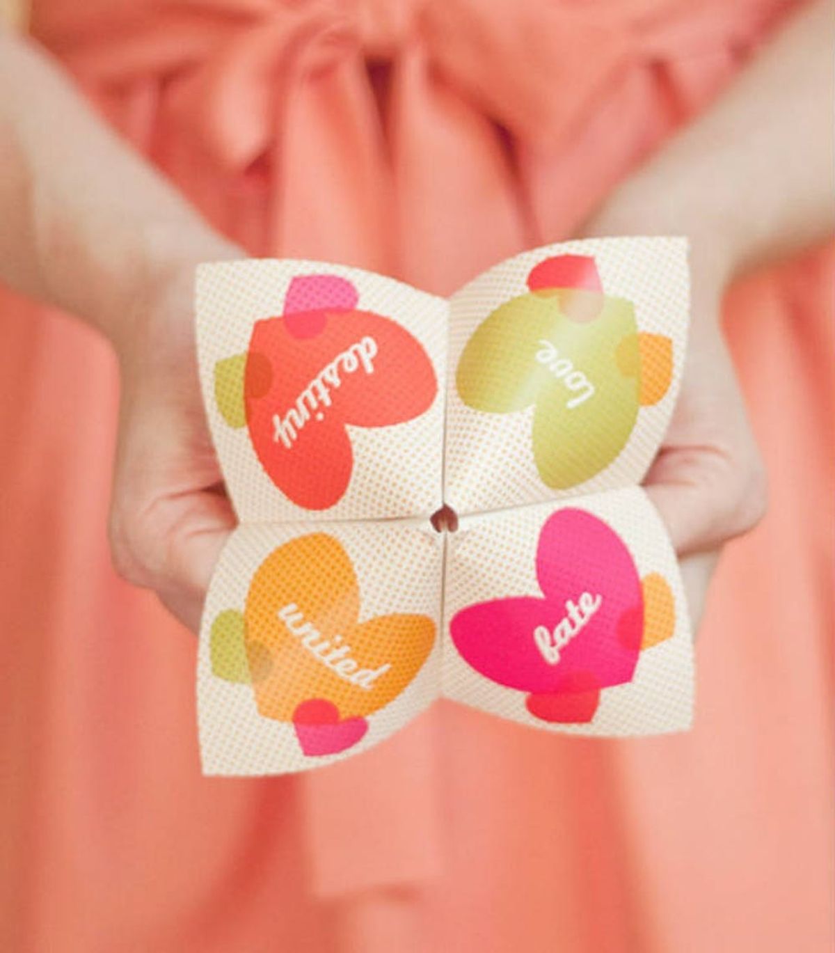 18 Classy + Cute Ways to Bring ’90s Style to Your Wedding