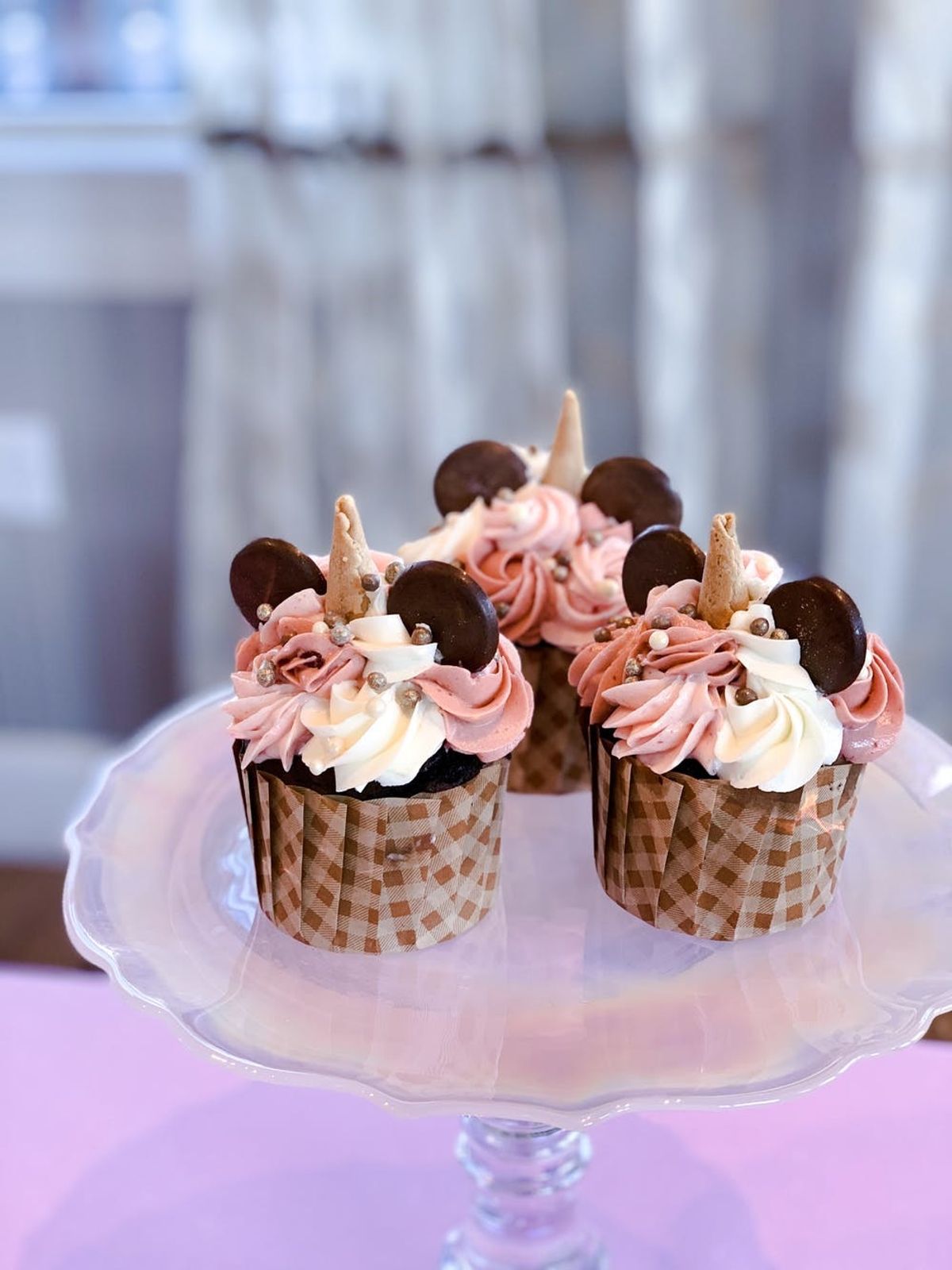How to Make Disney Cupcakes Like a Pastry Chef