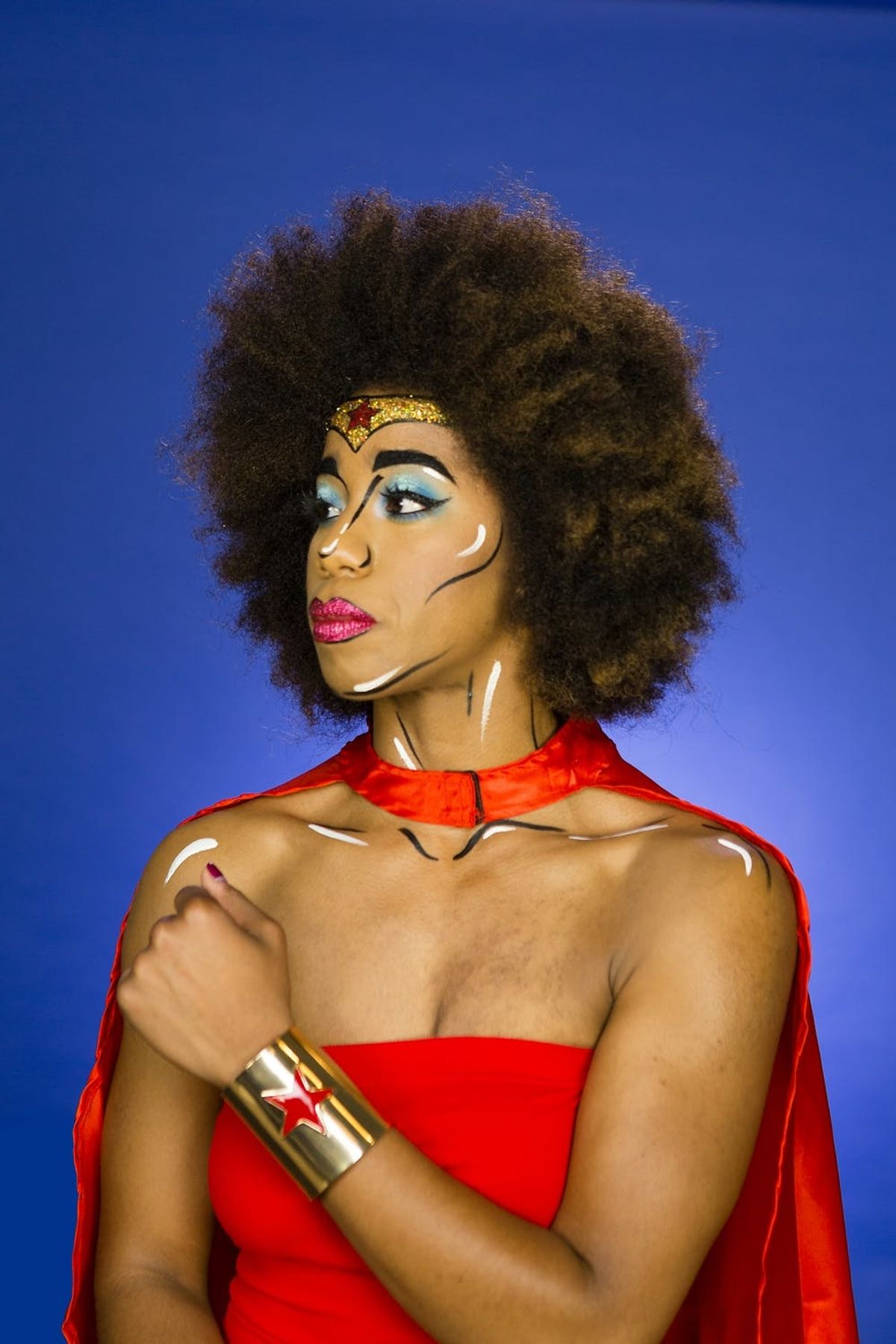 Halloween Makeup: Watch This Glitzy Wonder Woman Transformation