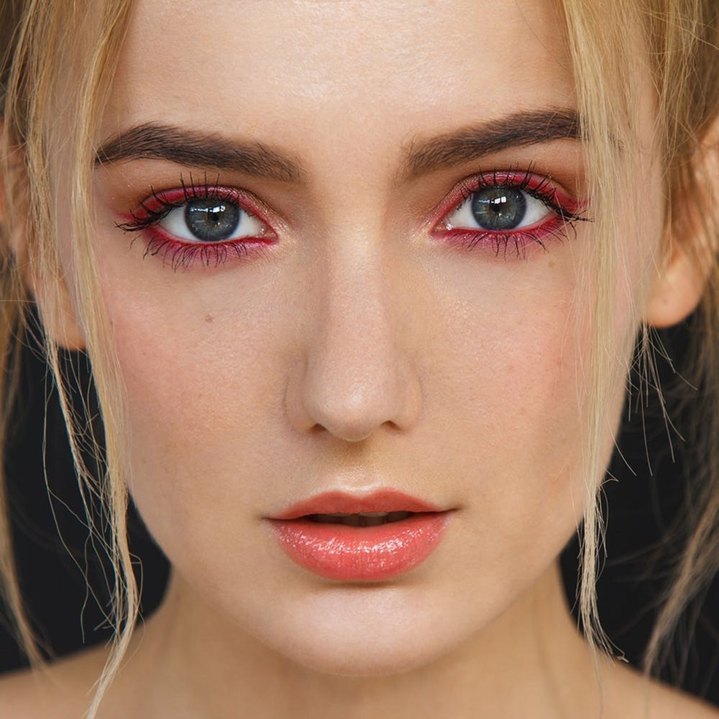 How to Pull Off Fall’s Glossy Eye Makeup Trend Brit + Co