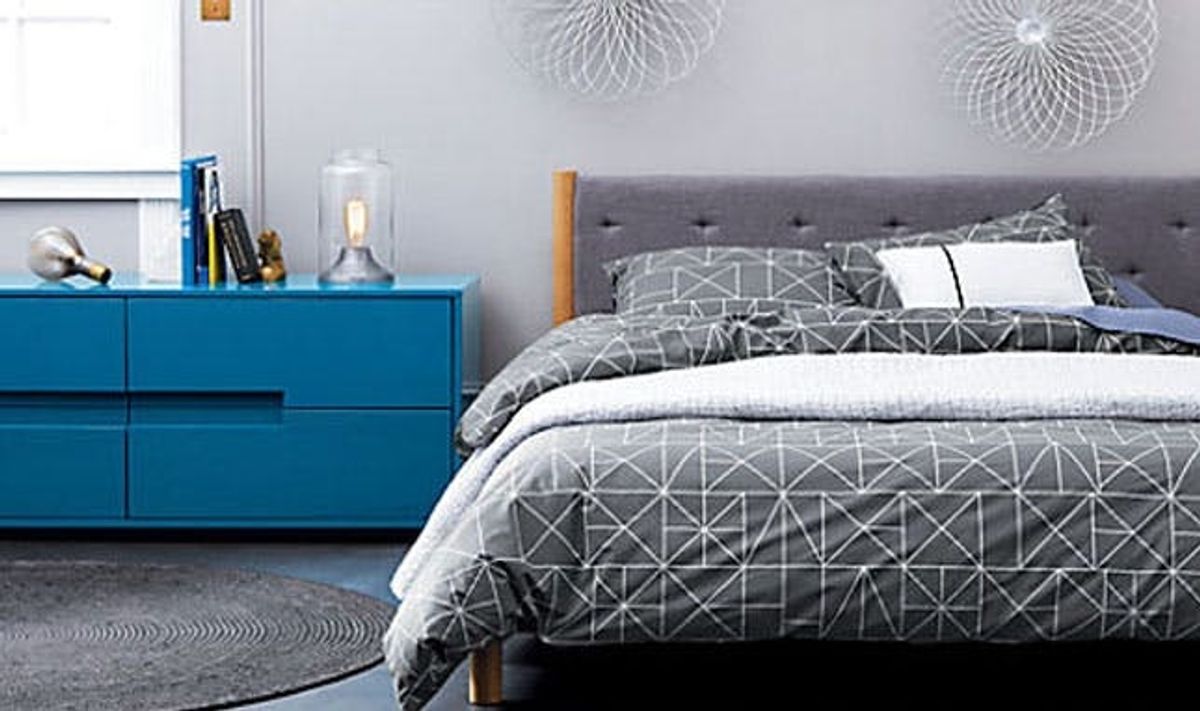 Cozy Up to 10 Chic Bedspreads + Quilts