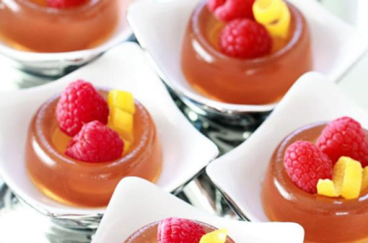 25 Retro Party Ideas All Mad Men Watchers Should Try