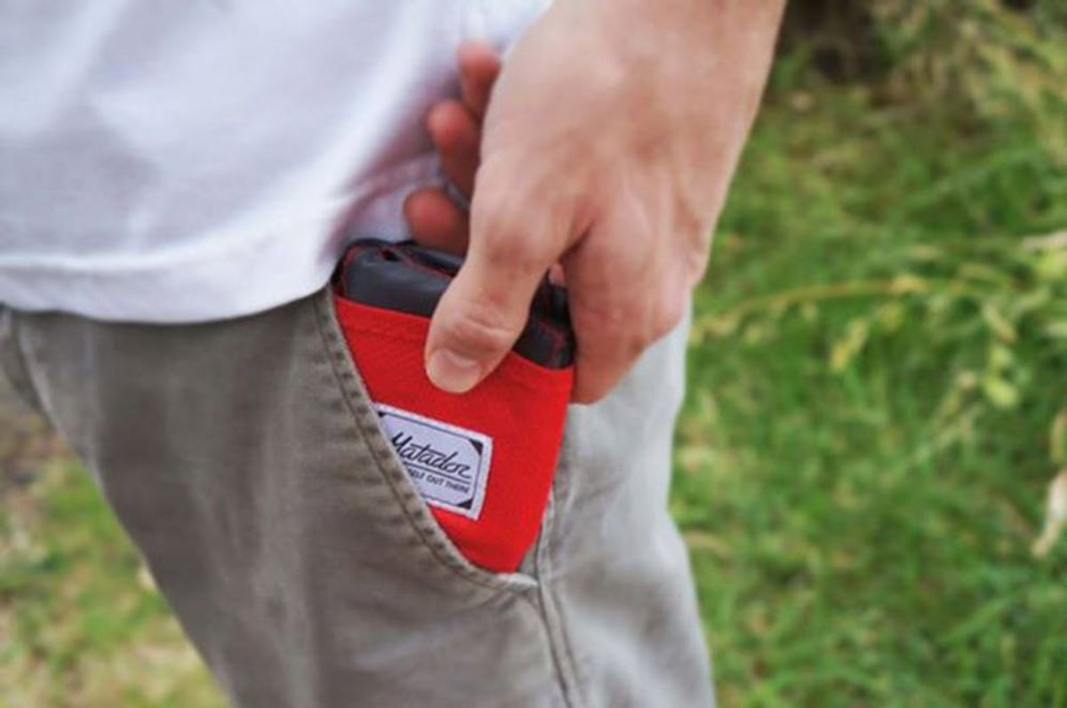 This Pocket-Sized Blanket Is the Ultimate Must-Have for Adventures