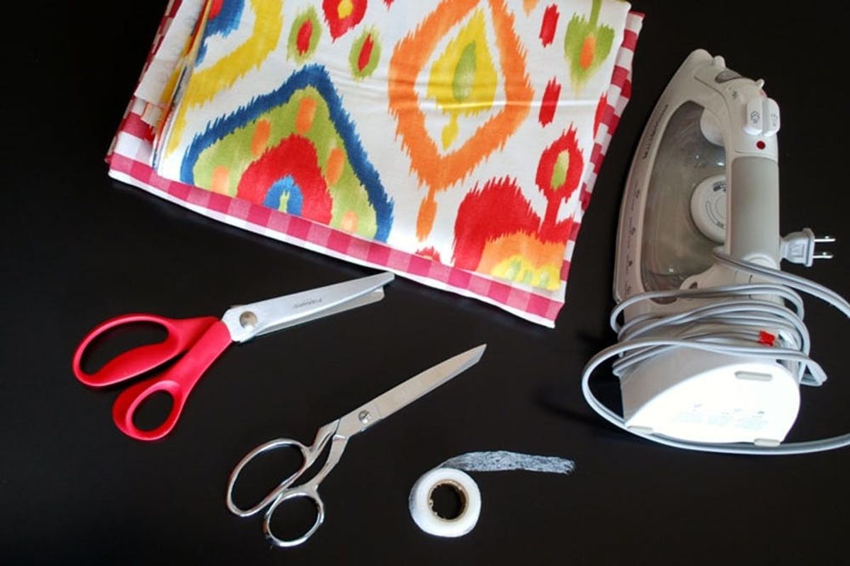 A No-Sew Way to Glamorize Your Dinner Table