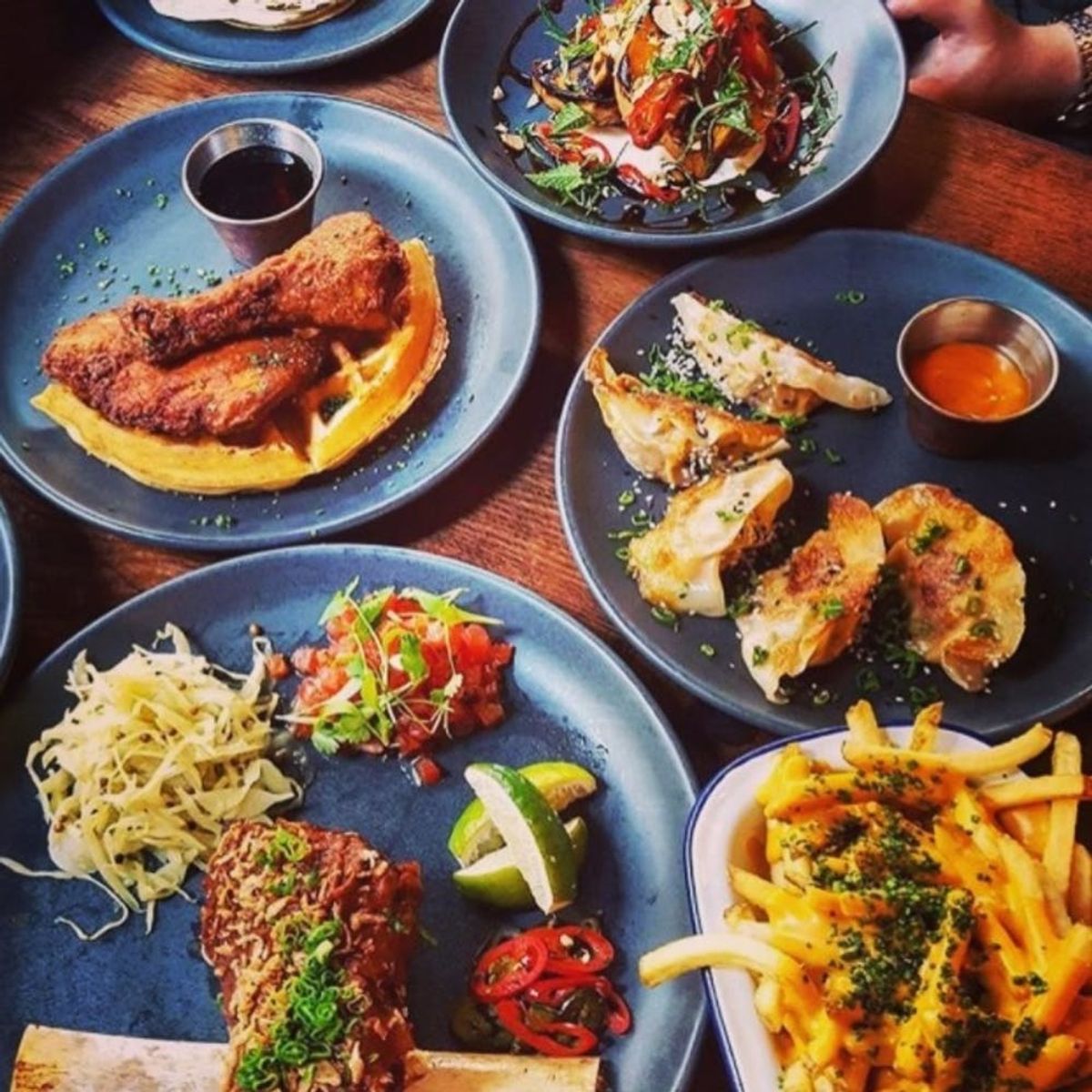 This Restaurant Offers “Instagram Kits” to Nail Your Food Pics