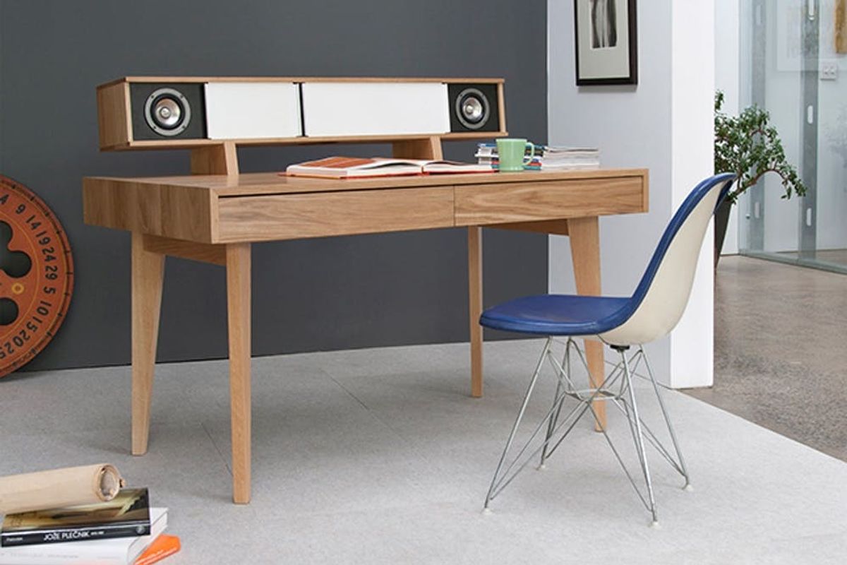 15 Creative & Multi-Functional Desks