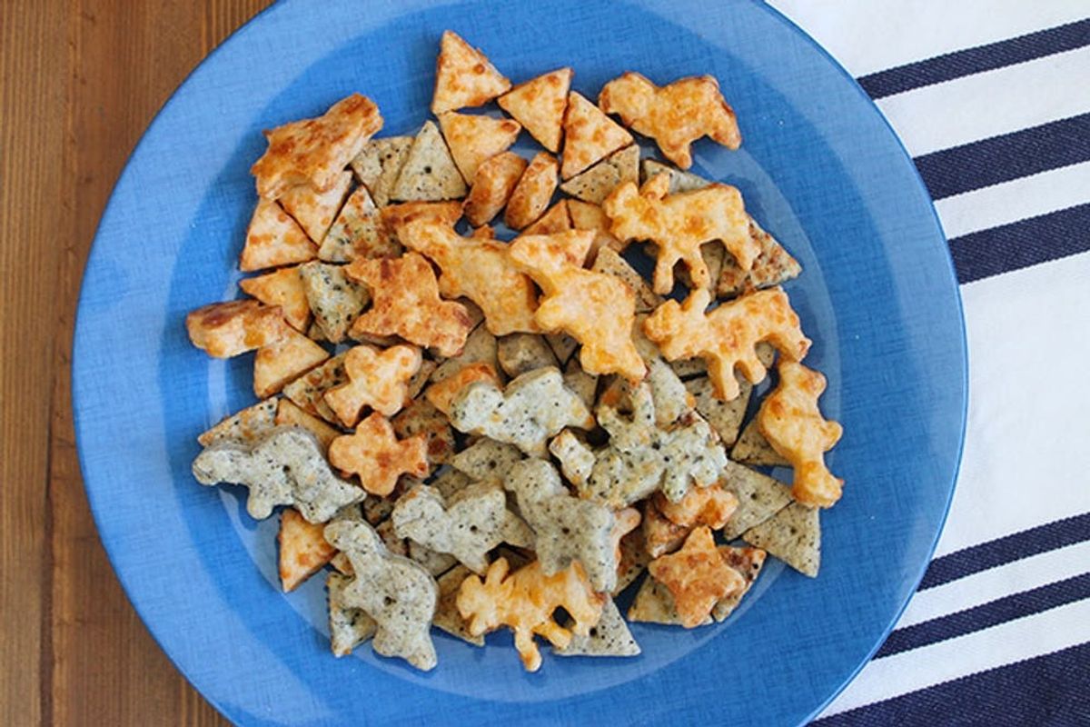 Delicious Snack Alert! Make Your Own Cheez-Its