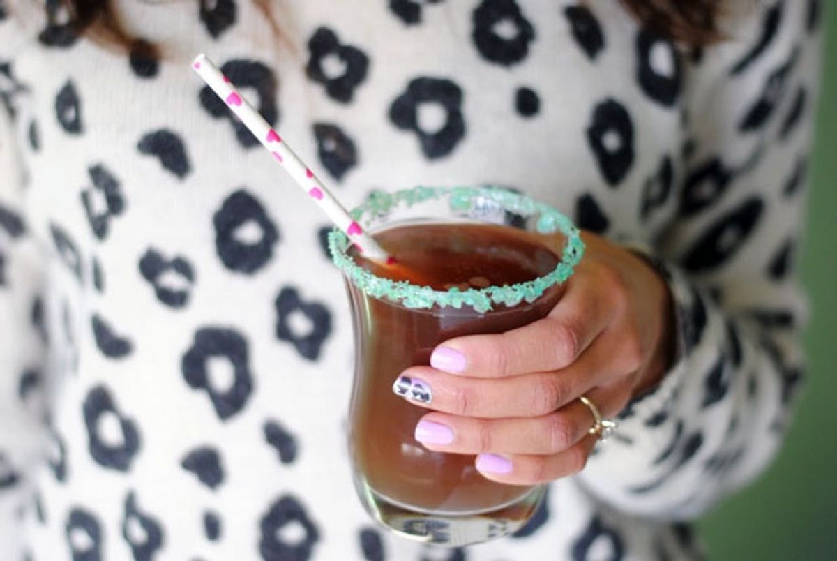 How to Throw a ’90s-Themed “Pal-entine’s” Brunch Party