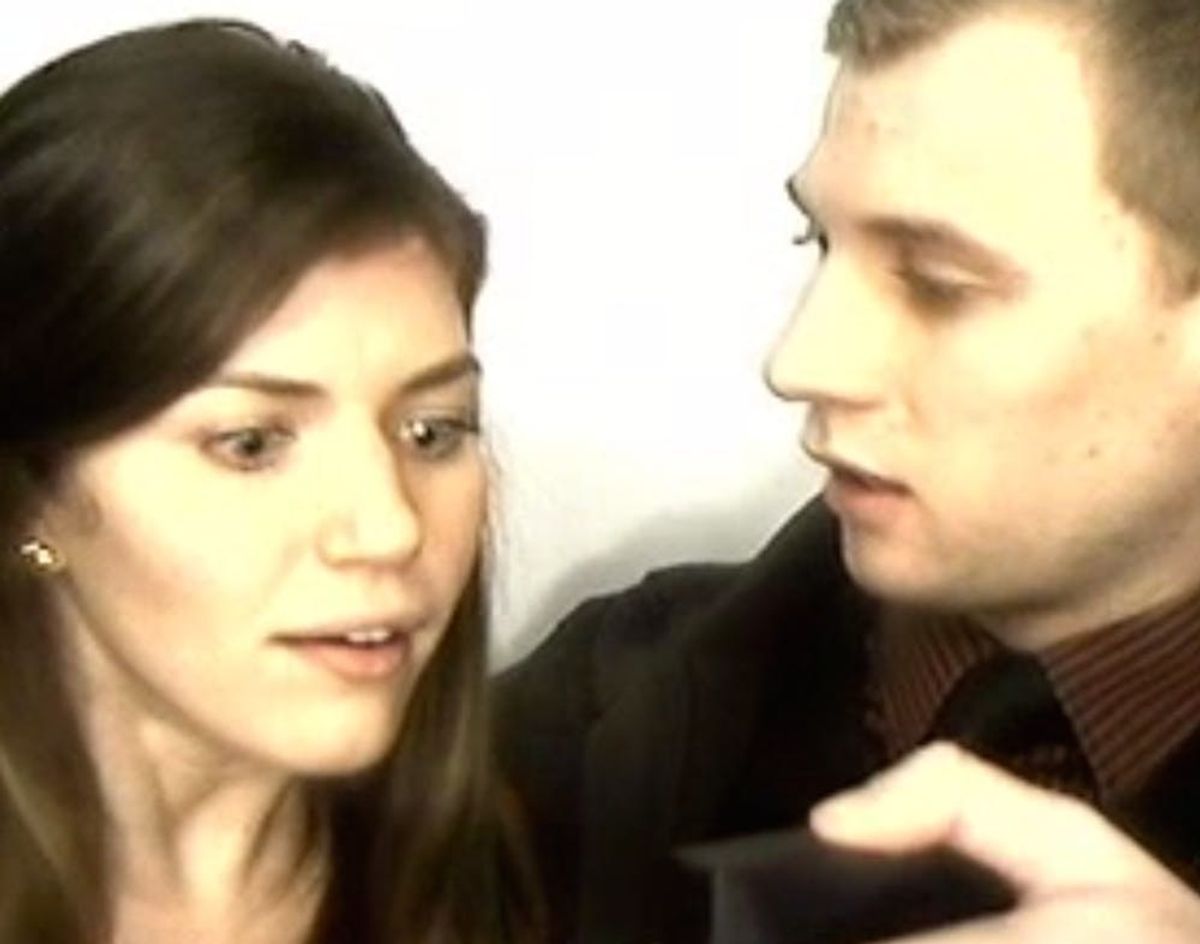 This Photo Booth Proposal Is Just the Cutest