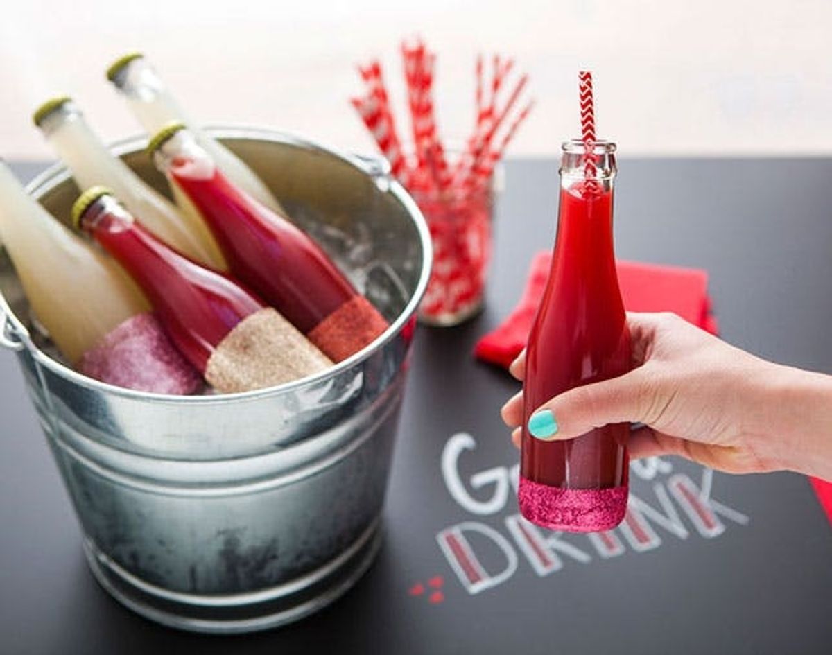 8 Beauty Hacks to Hide Your Holiday Party Hangover