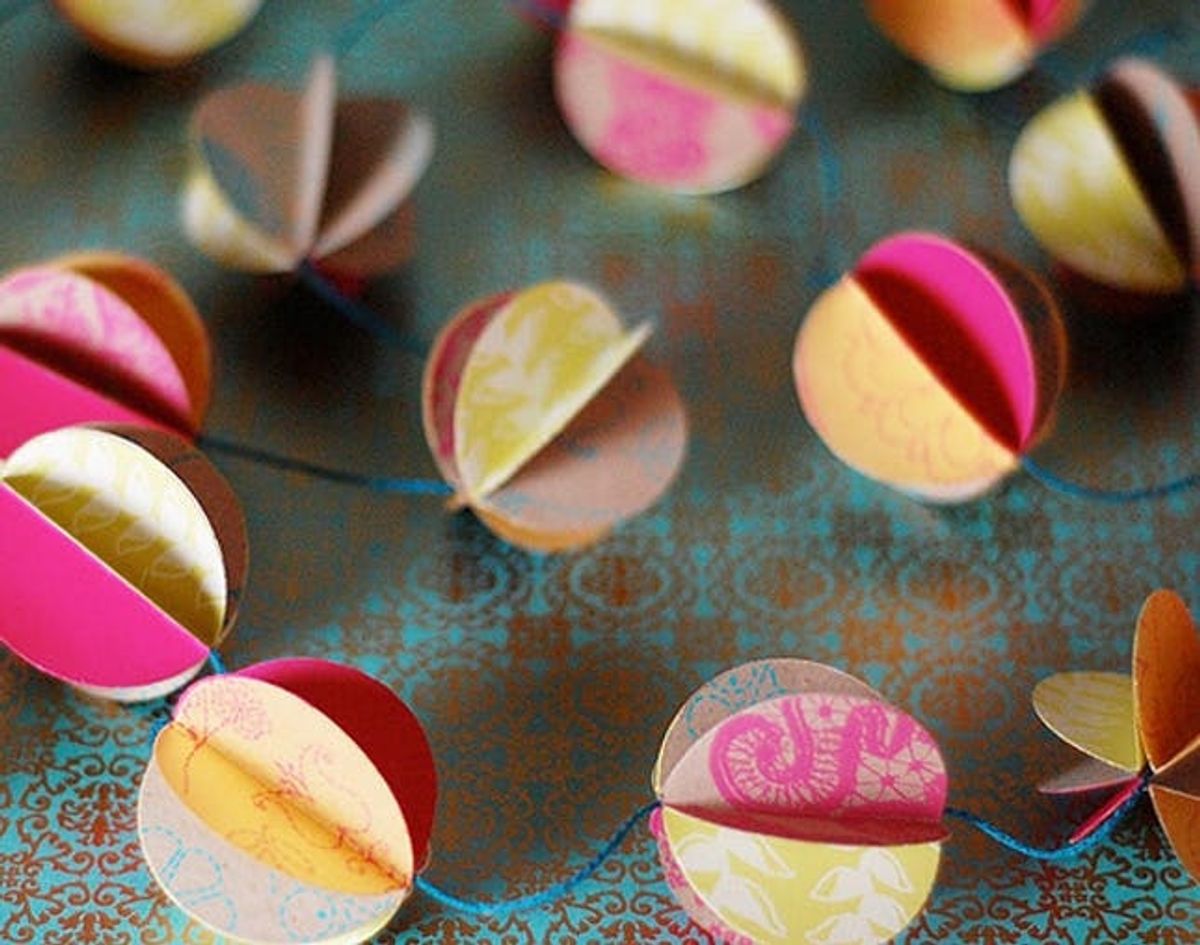 Buy or DIY? 10 Pretty Pieces of Paper Decor