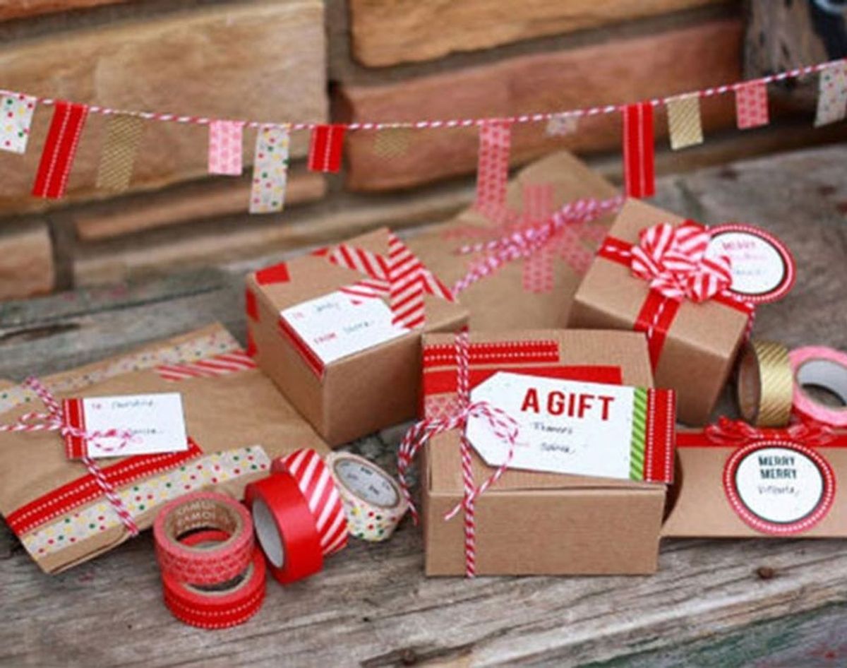 11 Festive Ways to Use Washi for the Holidays