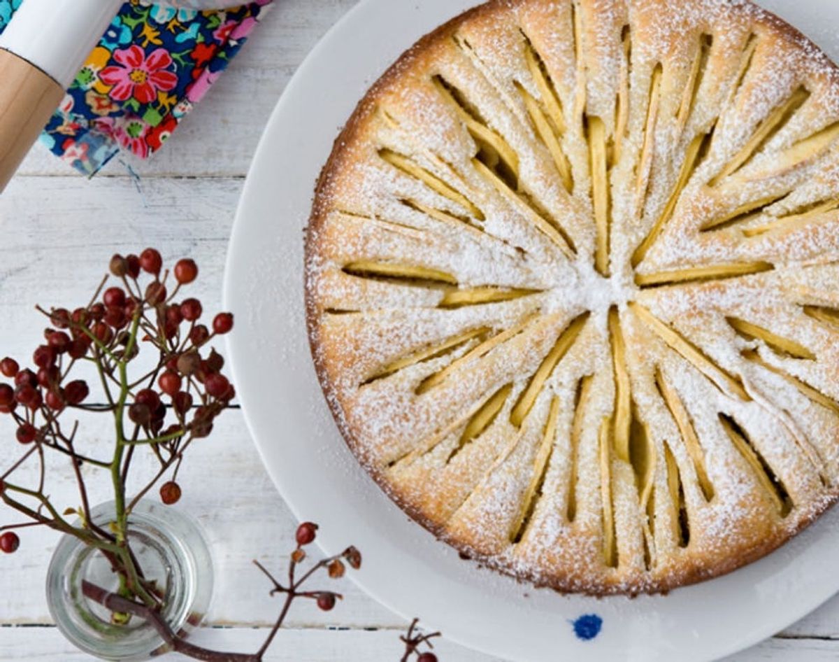 18 Apple Cakes Packed With Fresh-from-the-Orchard Flavor