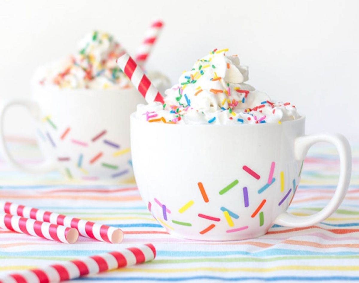 21 DIY Mugs for Hot Beverage Season
