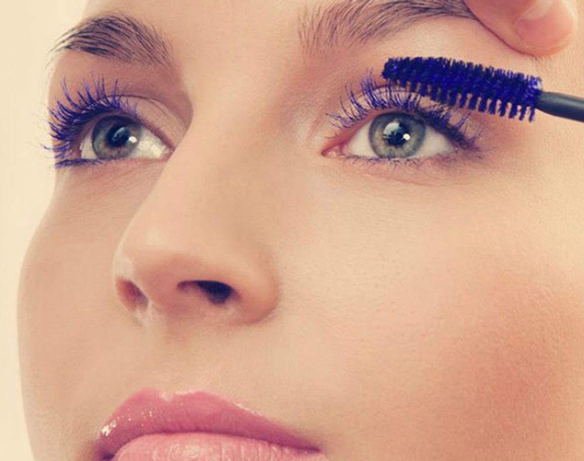 15 Clever Makeup Tricks to Make Your Lashes Pop - Brit + Co