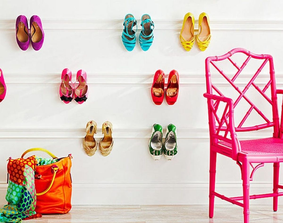 Small Space Solution: 15 DIY Garment Racks