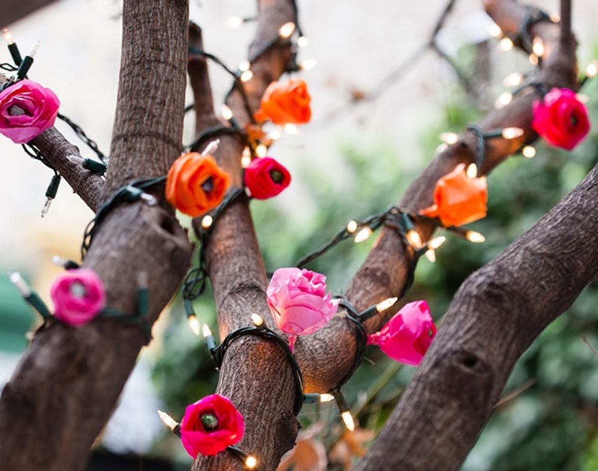 18 DIY Ways to Make Your Garden Glow