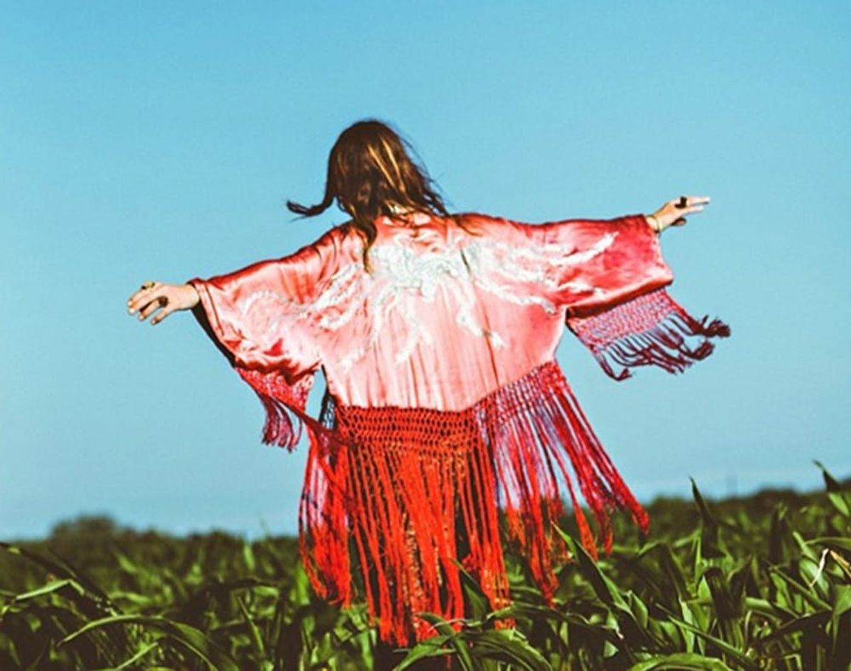 19 Vintage Fashion Feeds to Follow on Instagram