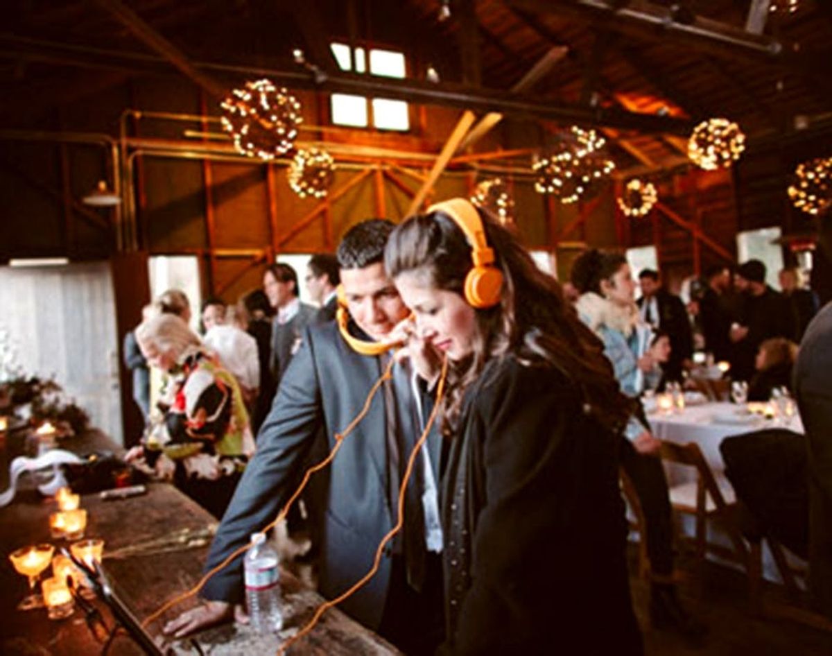 Forget Wedding Slideshows, Here’s the New Way to Tell Your Love Story