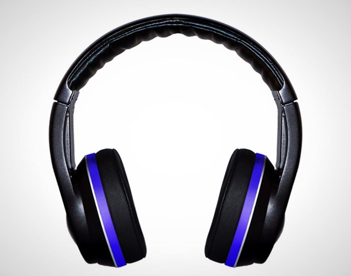 No Apps Required These Cordless Headphones Stream Music Wirelessly
