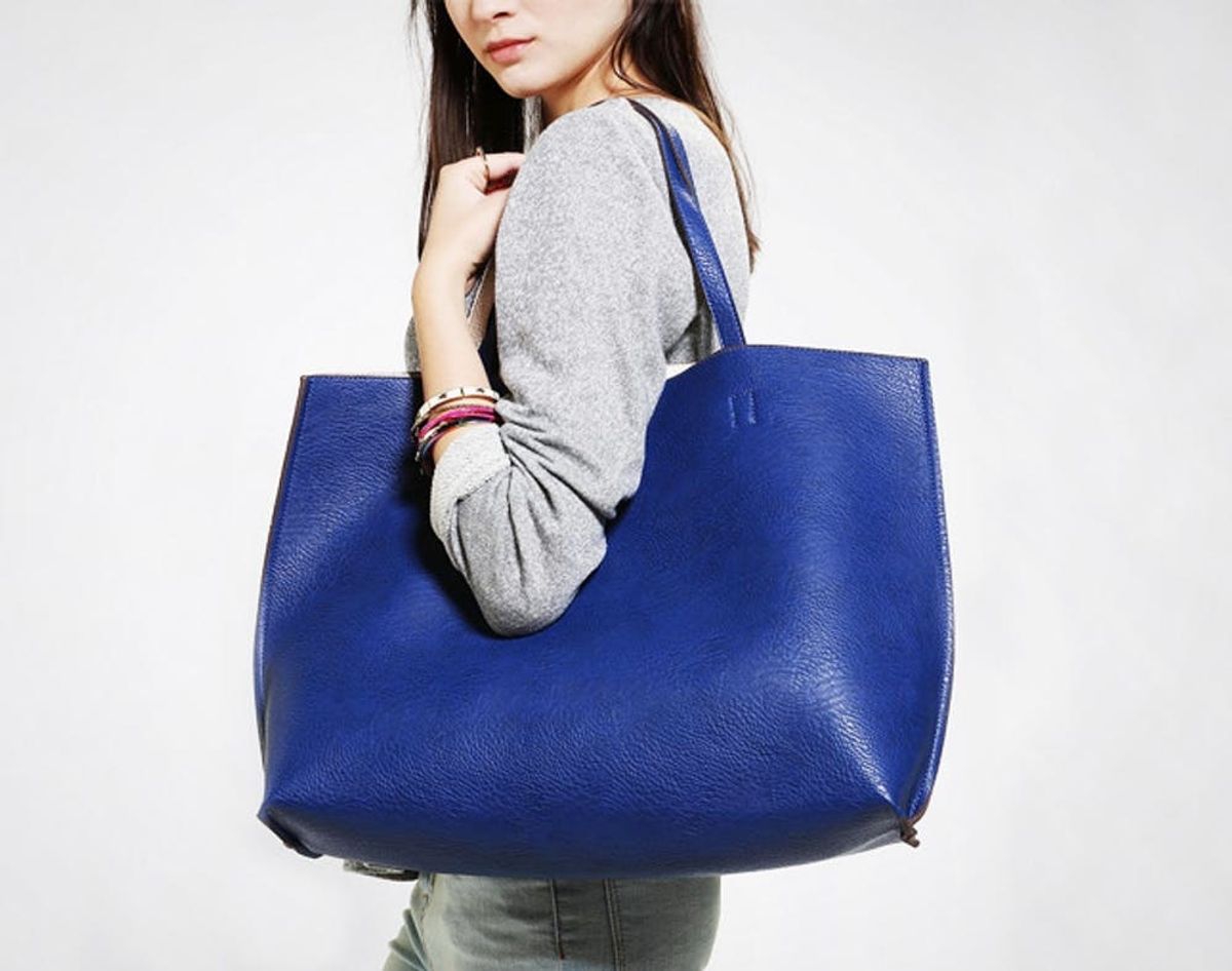 Chic Carryalls: 30 Totally Pinnable Purses, Totes, and Weekender Bags ...