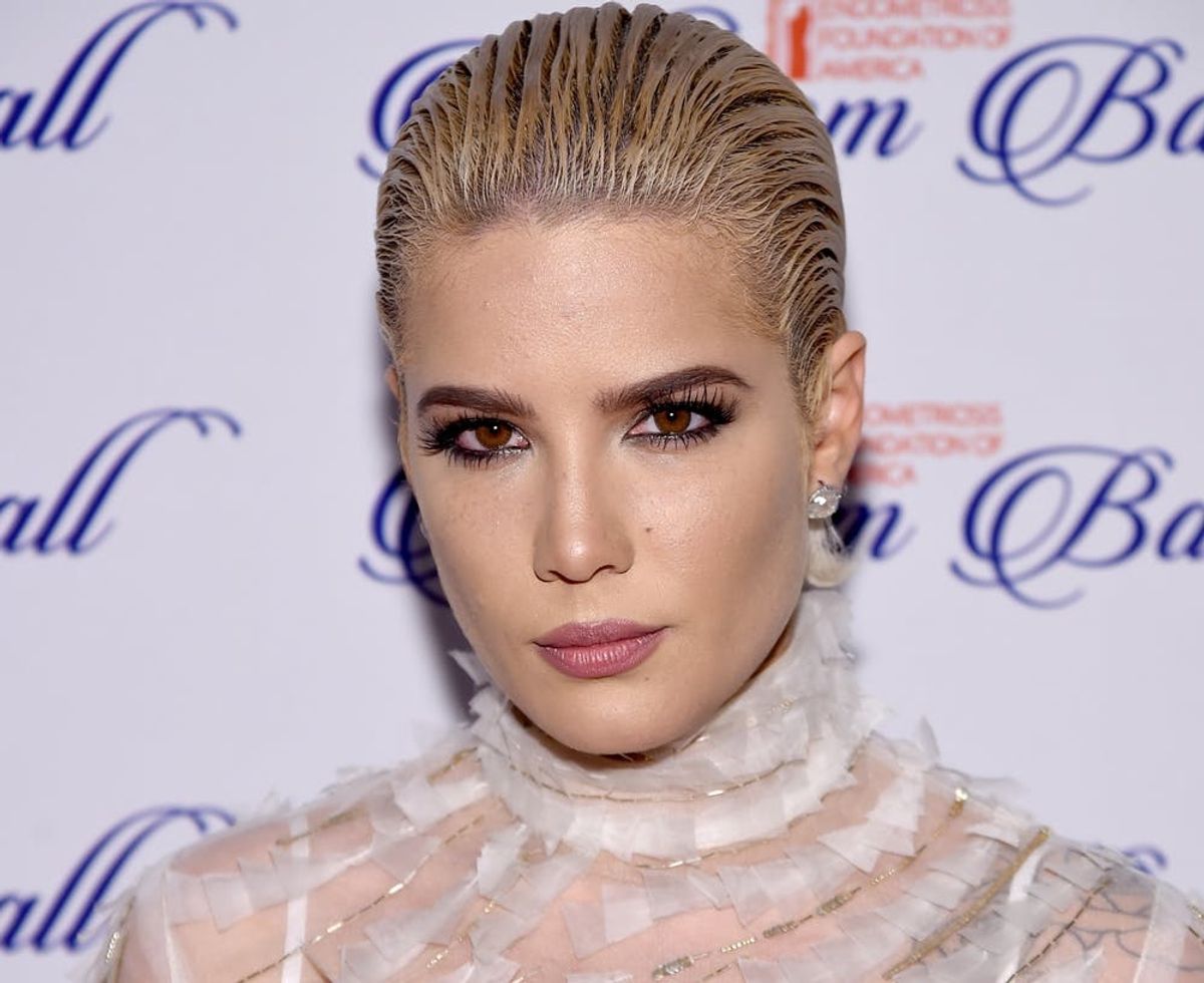 11 Celebrities Whose Endometriosis Stories Helped Create an Important Conversation