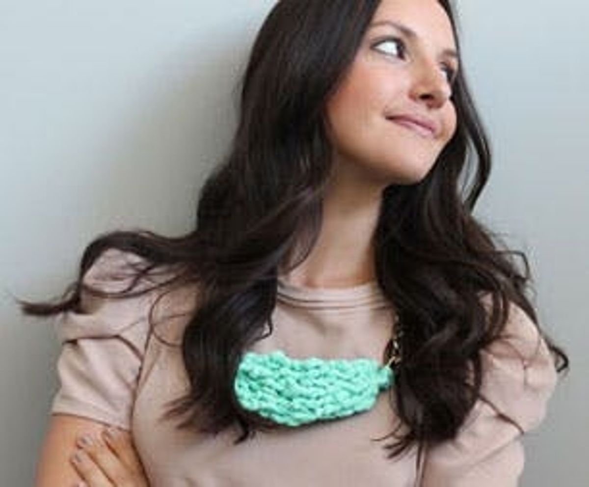 How to Create Chic Chunky Necklaces Using Chain and Spandex