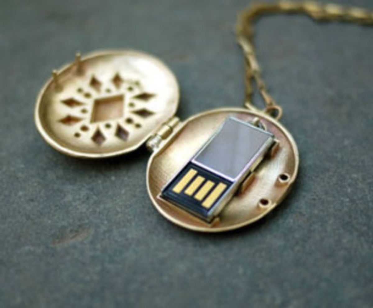 The 2GB USB Locket Necklace