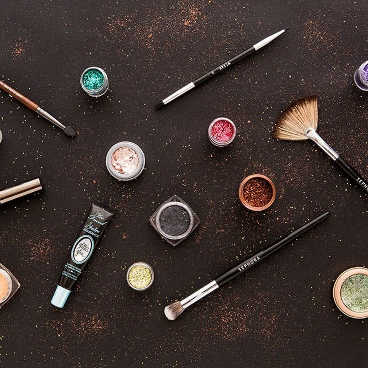 Everything You Need to Know About Wearing Glitter Makeup