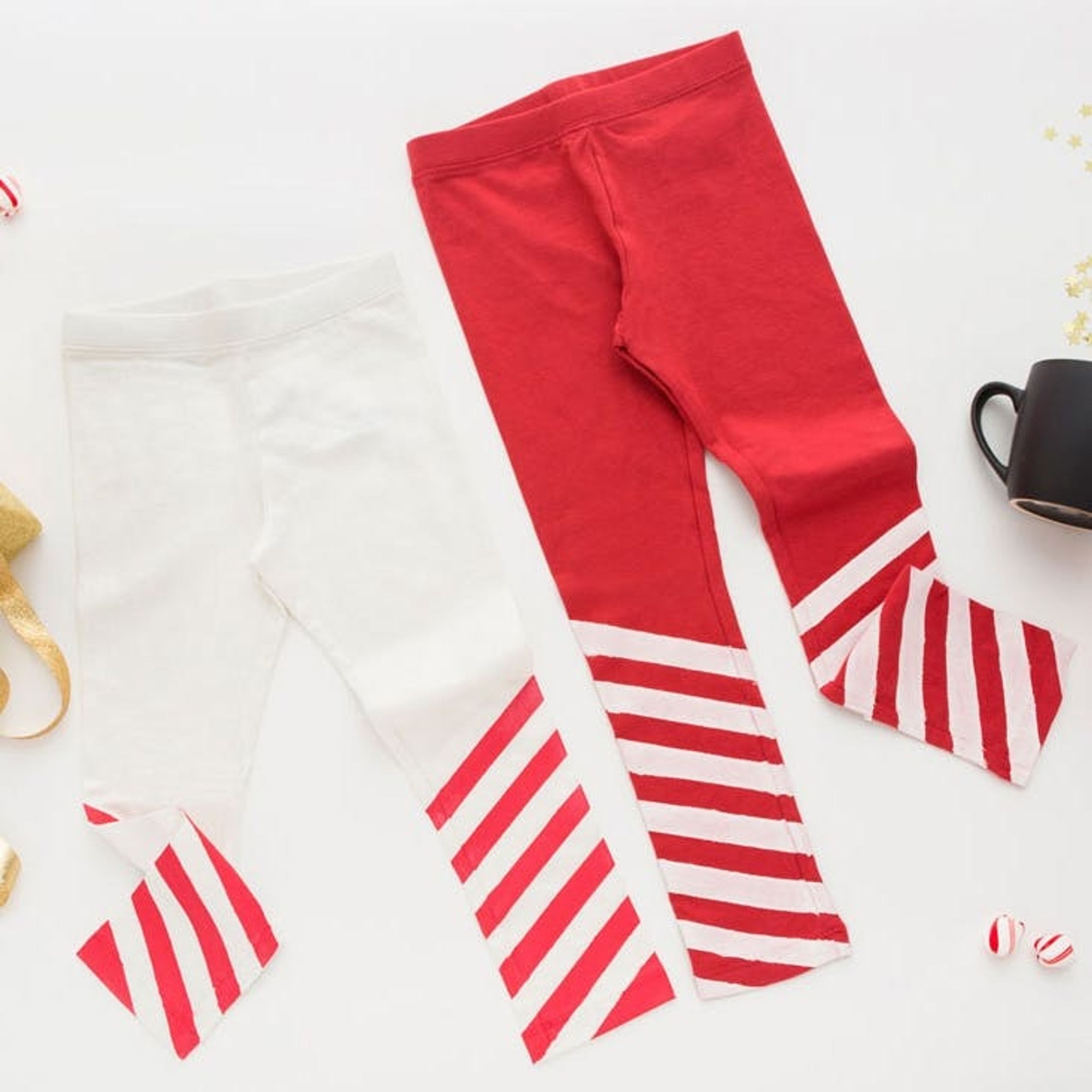 Enter to Win Adorable Holiday Leggings Kits for Your Kids!
