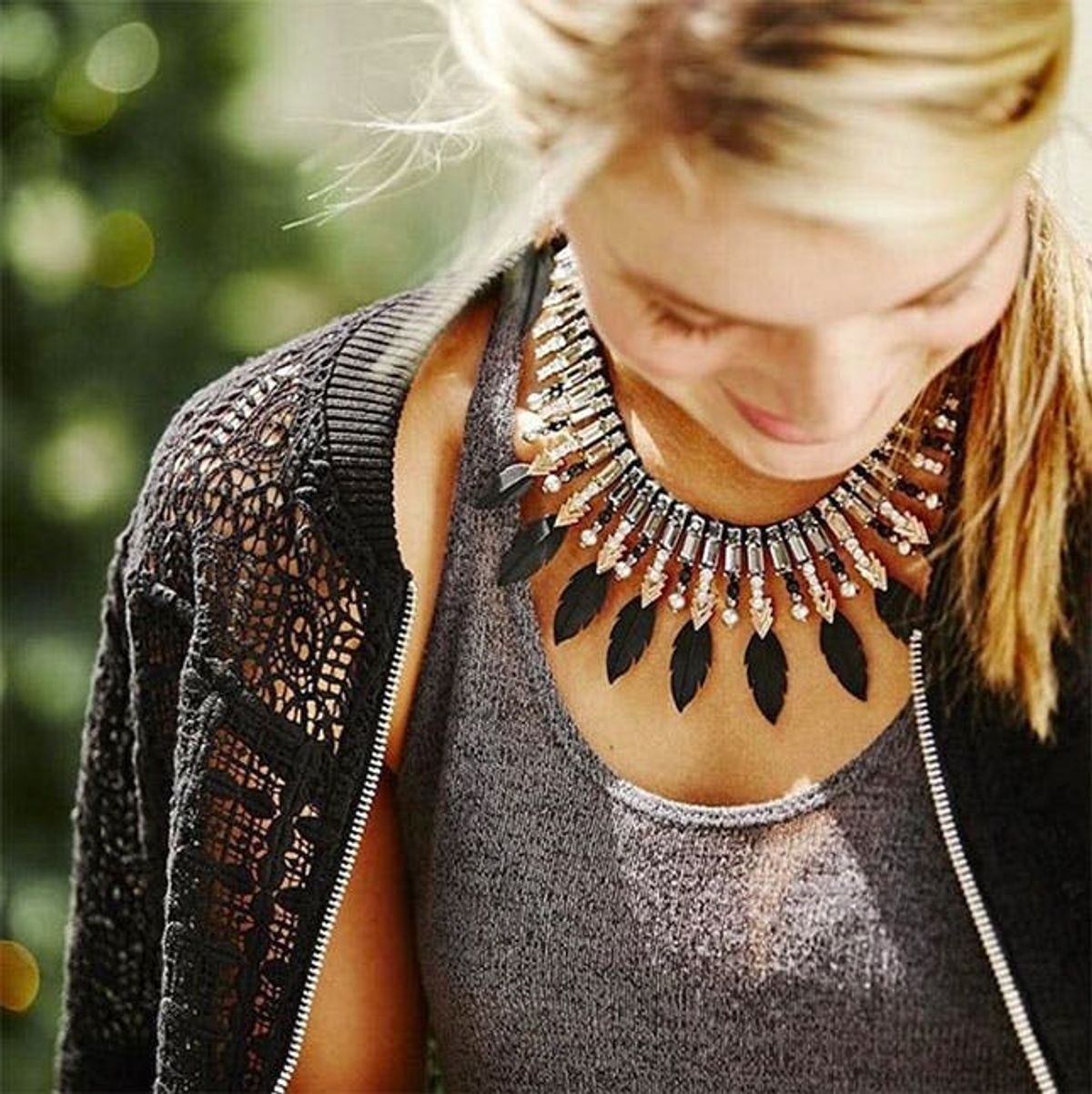 This Style Expert Shares 4 Genius Hacks to Make Your Jewelry Stand Out