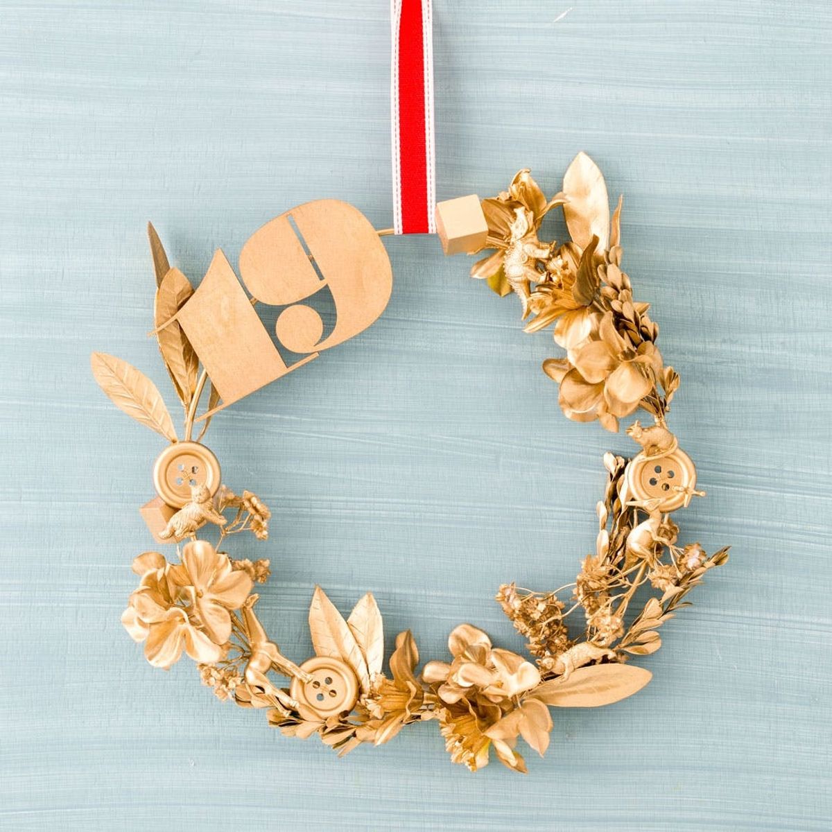 Your Neighbor Definitely Won’t Have This Christmas Wreath