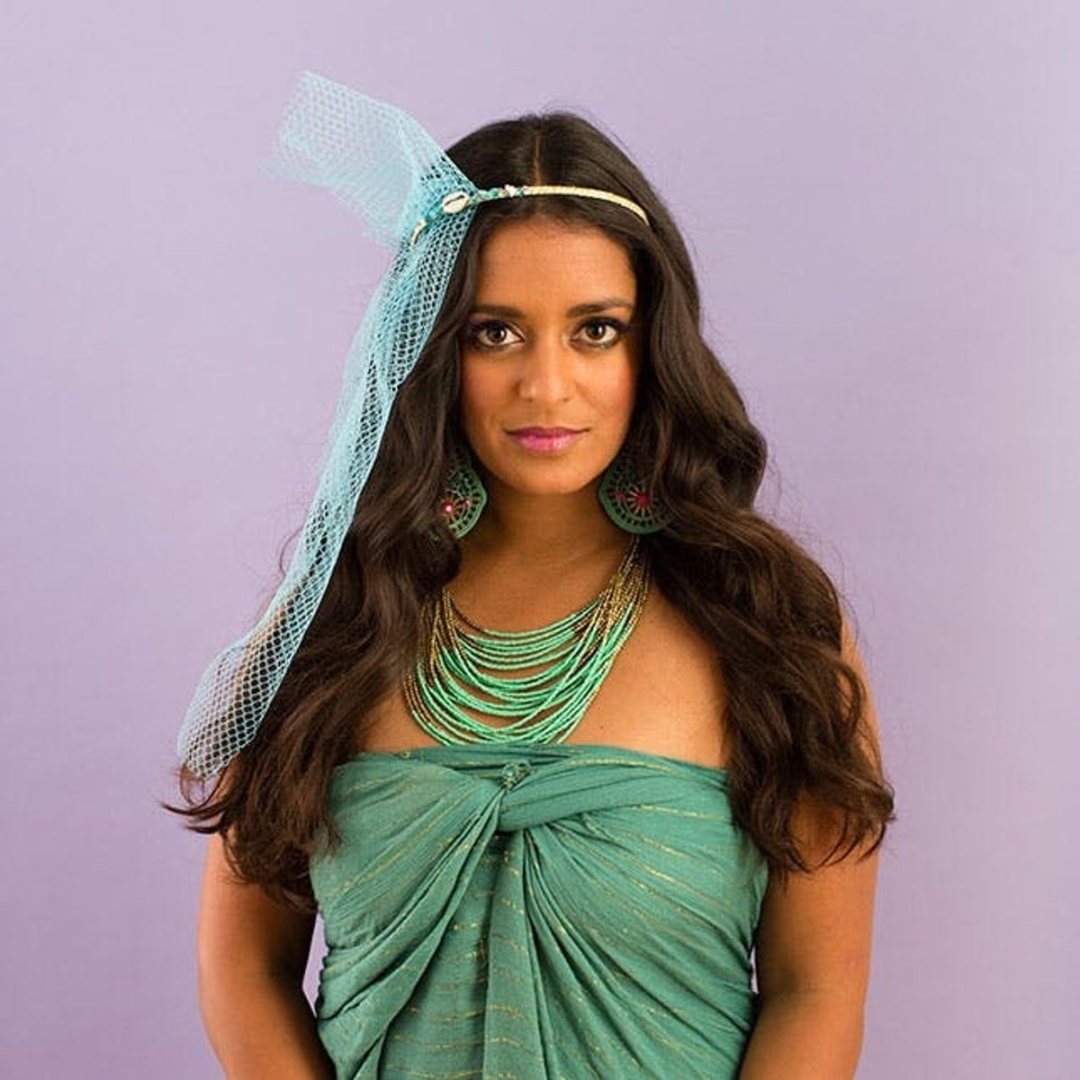 How to Style Perfect Beach Waves for Your Mermaid Costume