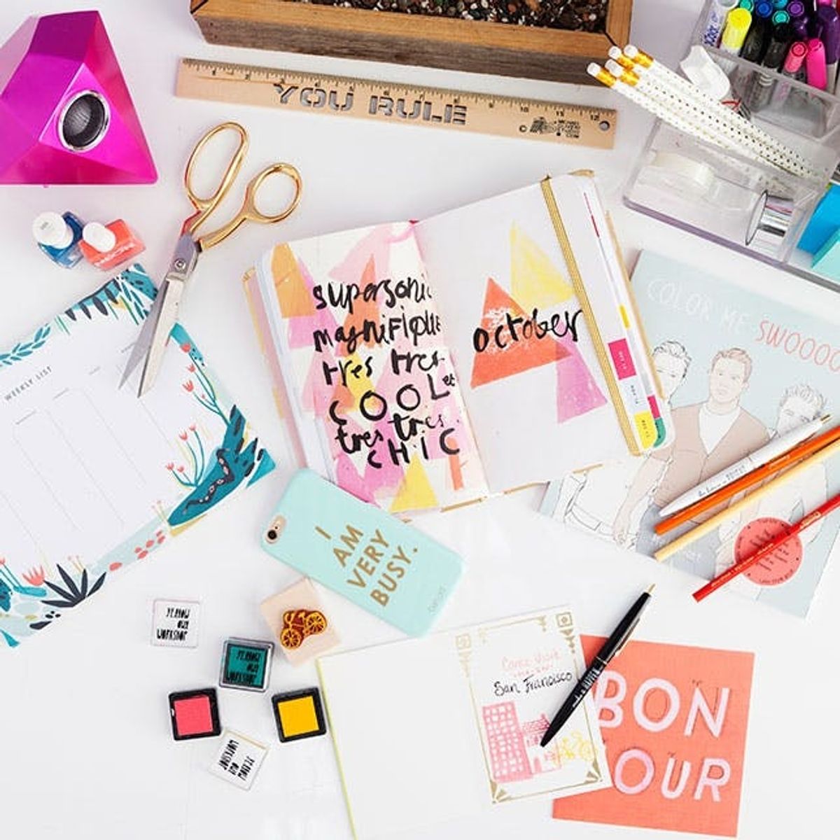 8 Creative Workspace Must-Haves