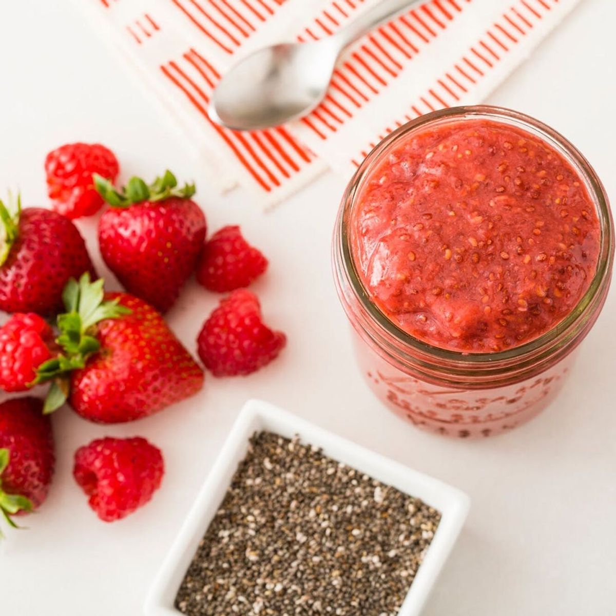Healthy Brunch Hack: How to Make Chia Berry Jam