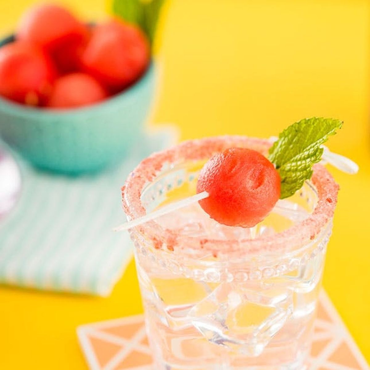 3 Fast + Fruity  Ways To Dress Up Your Drinks