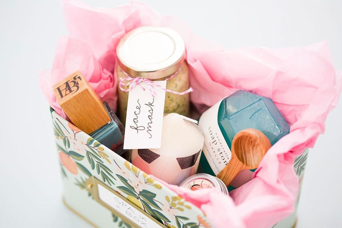 How to Make a DIY Spa-in-a-Box for Mom This Mother’s Day