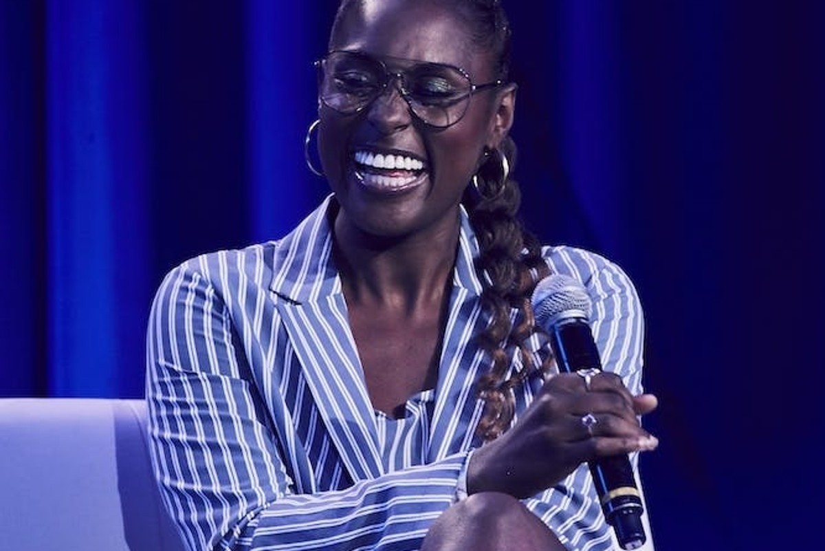 Top Clusterfest Laughs: Issa Rae & Ilana Glazer! - Brit + Co