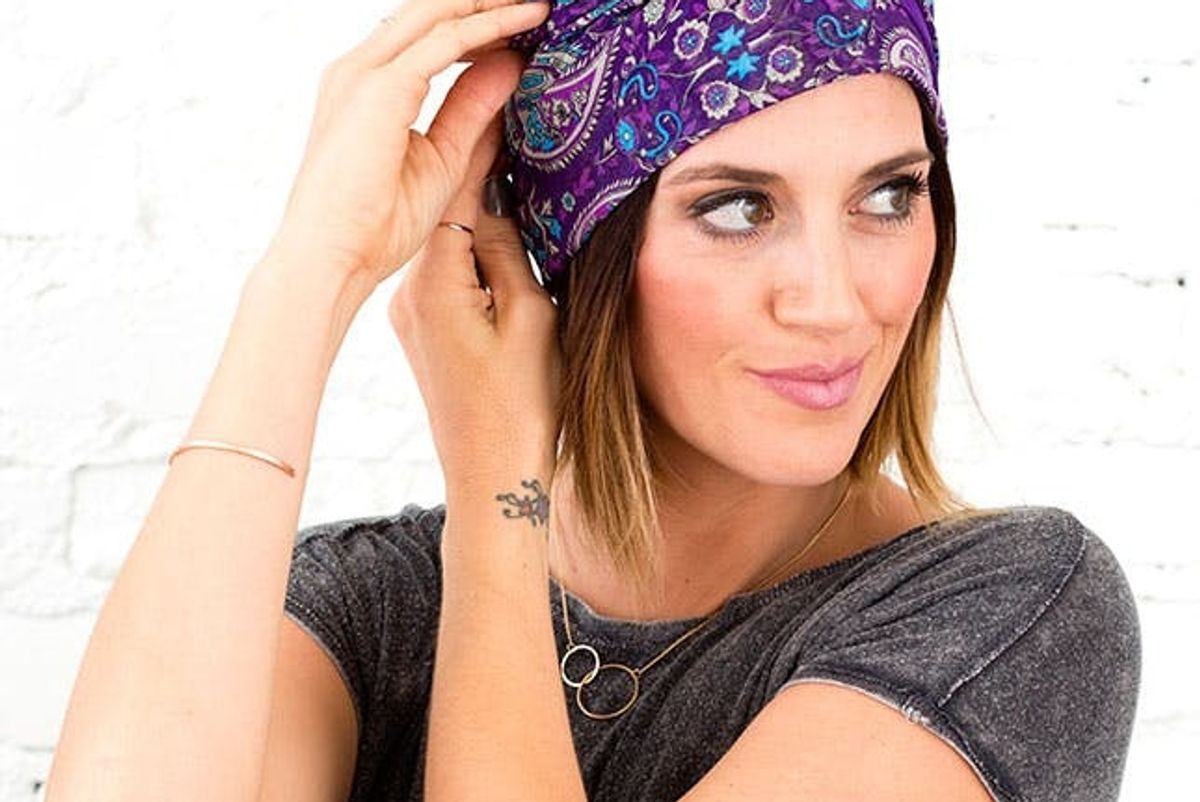 4 Ways to Wear a Scarf on Your Head This Spring