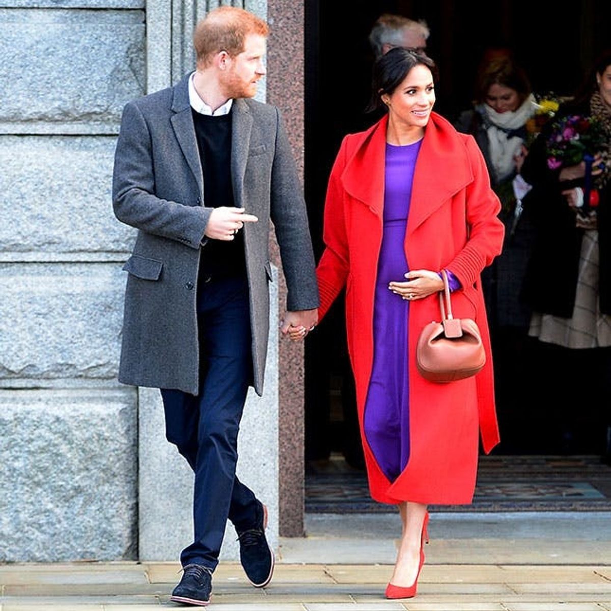 How to Avoid Wearing Maternity Clothes, According to Meghan Markle