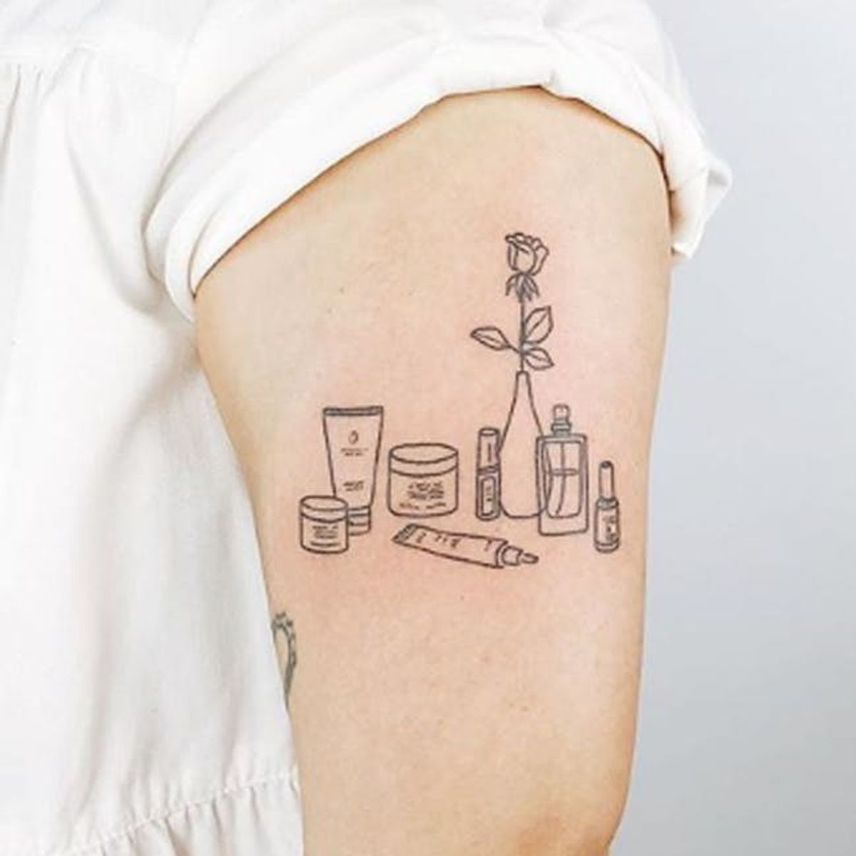 9 Hand-Poke Tattoo Artists Who Are Changing the Ink Game