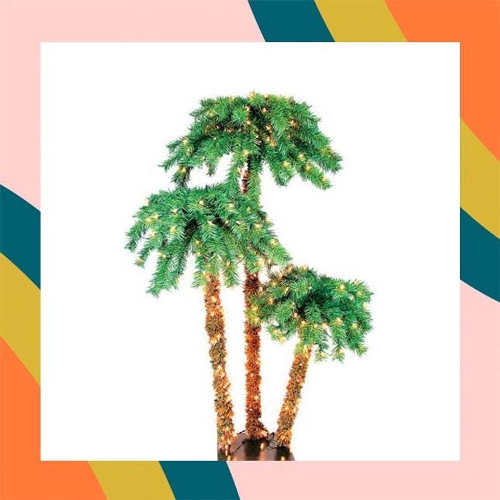 14 Quirky Christmas Yard Decorations That We Kind of Love Brit + Co