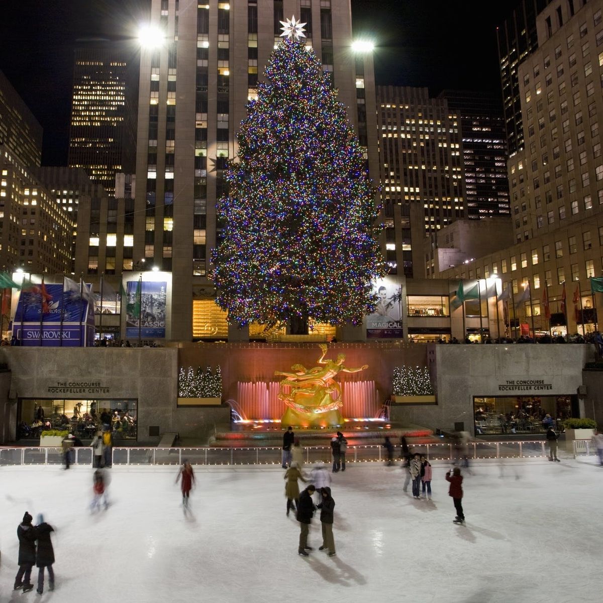 The 11 Most Festive US Cities to Visit This Winter